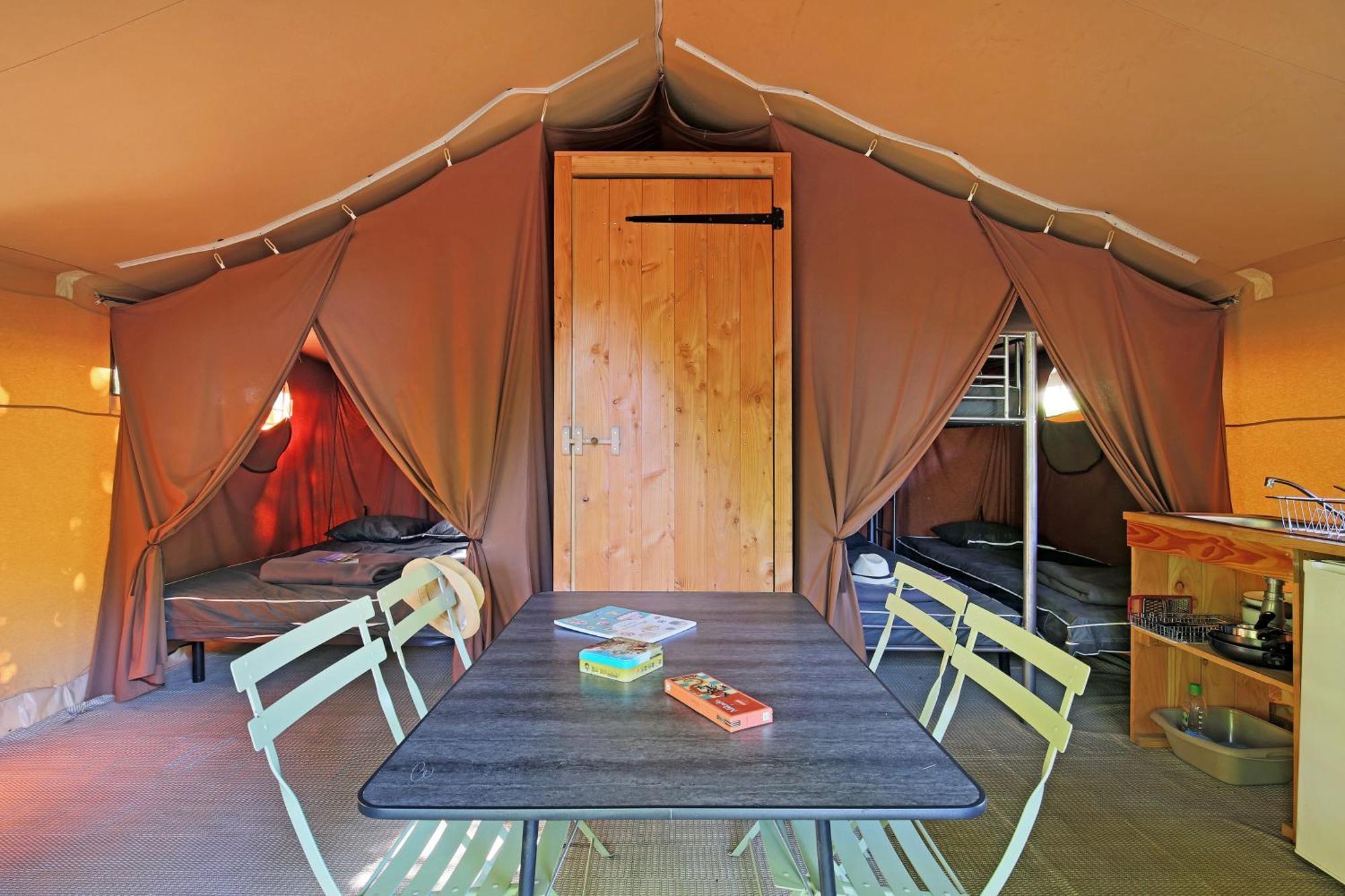 Huttopia La Plage Blanche Ounans Chambre photo