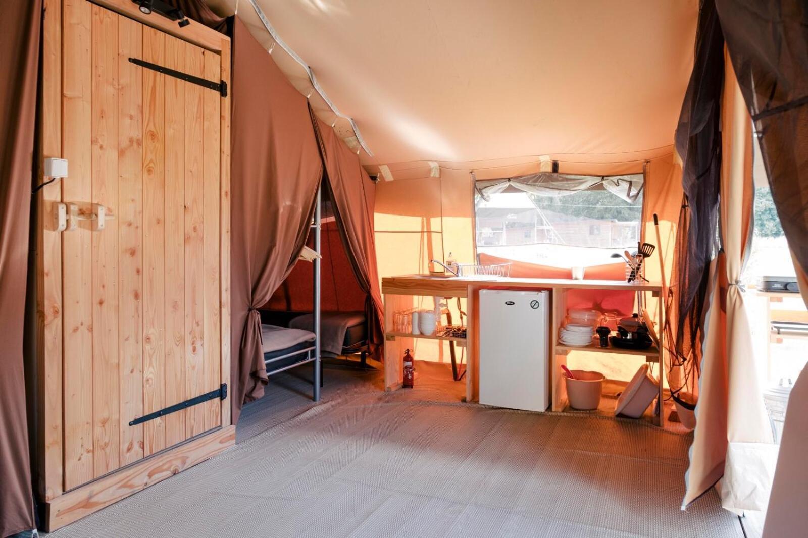 Huttopia La Plage Blanche Ounans Chambre photo